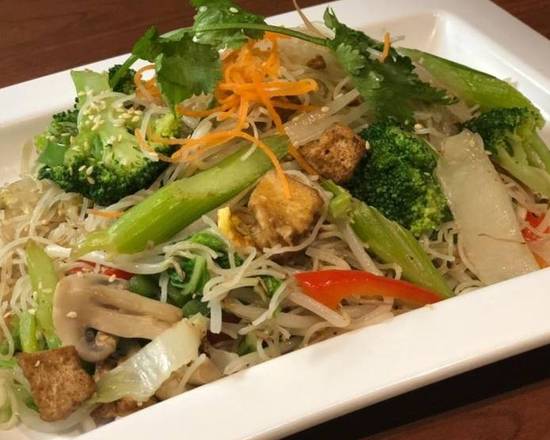 866. Fried Rice Vermicelli with Mixed Vegetable 雜菜炒米粉